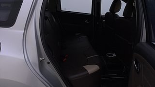 Used 2016 Renault Duster [2015-2019] 110 PS RXZ 4X2 AMT Diesel Automatic interior RIGHT SIDE REAR DOOR CABIN VIEW