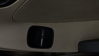 Used 2015 Hyundai Eon [2011-2018] Era + Petrol Manual top_features Power windows