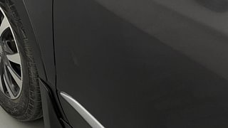 Used 2022 Maruti Suzuki S-Cross Zeta Petrol Manual dents MINOR DENT