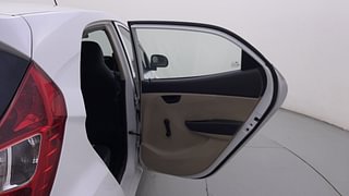 Used 2015 Hyundai Eon [2011-2018] Era + Petrol Manual interior RIGHT REAR DOOR OPEN VIEW