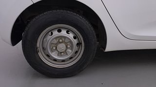 Used 2015 Hyundai Eon [2011-2018] Era + Petrol Manual tyres RIGHT REAR TYRE RIM VIEW