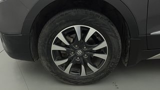 Used 2022 Maruti Suzuki S-Cross Zeta Petrol Manual tyres LEFT FRONT TYRE RIM VIEW