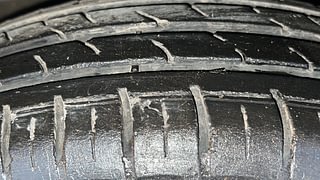 Used 2020 Hyundai Grand i10 Nios Sportz 1.2 Kappa VTVT Petrol Manual tyres RIGHT FRONT TYRE TREAD VIEW