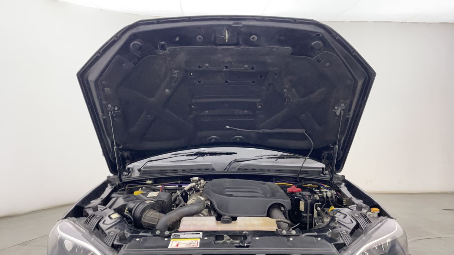 New Mahindra Scorpio Classic engine ENGINE & BONNET OPEN FRONT VIEW