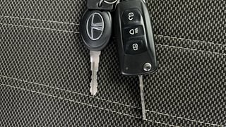 Used 2016 Tata Tiago [2016-2020] Revotron XT Petrol Manual extra CAR KEY VIEW