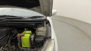 Used 2017 maruti-suzuki Ciaz Alpha Petrol AT Petrol Automatic engine ENGINE LEFT SIDE HINGE & APRON VIEW