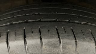 Used 2022 Kia Seltos HTK Plus G Petrol Manual tyres RIGHT FRONT TYRE TREAD VIEW