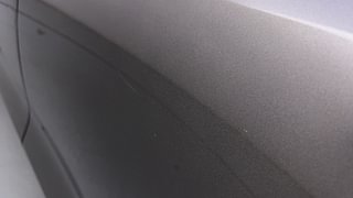 Used 2018 Maruti Suzuki Swift [2017-2021] VXI AMT Petrol Automatic dents MINOR SCRATCH