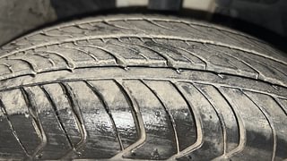 Used 2020 Renault Kwid RXL Petrol Manual tyres RIGHT FRONT TYRE TREAD VIEW