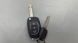 Used 2020 Hyundai Grand i10 Nios Sportz 1.2 Kappa VTVT Petrol Manual extra CAR KEY VIEW