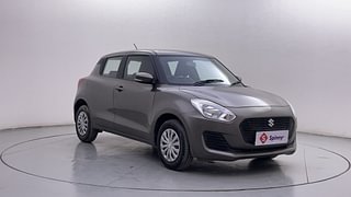 Used 2018 Maruti Suzuki Swift [2017-2021] VXI AMT Petrol Automatic exterior RIGHT FRONT CORNER VIEW