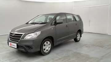 2013 Toyota Innova 2.5 GX 8 STR