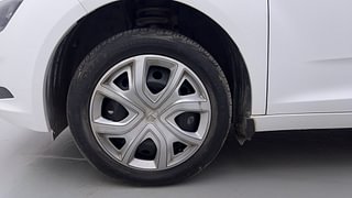 Used 2023 Tata Altroz XTA Petrol DCT Petrol Automatic tyres LEFT FRONT TYRE RIM VIEW