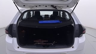 Used 2023 Tata Altroz XTA Petrol DCT Petrol Automatic interior DICKY INSIDE VIEW