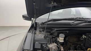 Used 2018 maruti-suzuki Ciaz Alpha Petrol AT Petrol Automatic engine ENGINE RIGHT SIDE HINGE & APRON VIEW