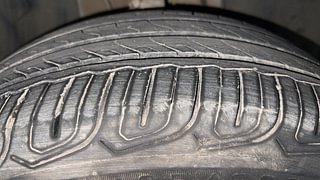 Used 2023 Tata Altroz XTA Petrol DCT Petrol Automatic tyres RIGHT FRONT TYRE TREAD VIEW