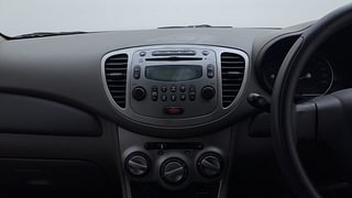 Used 2015 hyundai i10 Sportz 1.1 Petrol Petrol Manual top_features Integrated (in-dash) music system