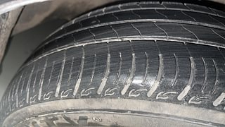 Used 2017 Honda Amaze 1.2L SX Petrol Manual tyres RIGHT FRONT TYRE TREAD VIEW