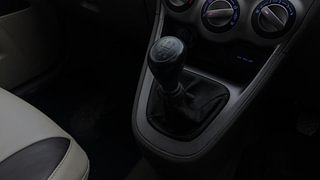 Used 2015 hyundai i10 Sportz 1.1 Petrol Petrol Manual interior GEAR  KNOB VIEW