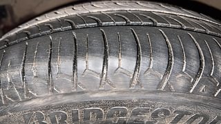 Used 2015 hyundai i10 Sportz 1.1 Petrol Petrol Manual tyres LEFT FRONT TYRE TREAD VIEW