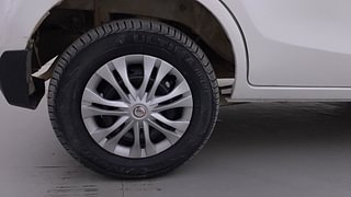 Used 2014 Maruti Suzuki Alto 800 Lxi Petrol Manual tyres RIGHT REAR TYRE RIM VIEW