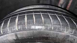 Used 2020 Mercedes-Benz C-Class C 200 Progressive Petrol Automatic tyres LEFT REAR TYRE TREAD VIEW