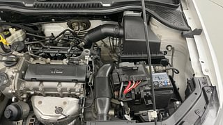 Used 2016 Volkswagen Polo [2015-2019] Comfortline 1.2L (P) Petrol Manual engine ENGINE LEFT SIDE VIEW