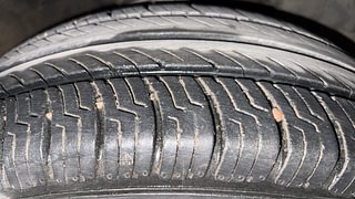 Used 2012 Nissan Sunny [2011-2014] XL Diesel Diesel Manual tyres RIGHT FRONT TYRE TREAD VIEW