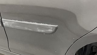 Used 2015 Maruti Suzuki Swift [2011-2017] VXi Petrol Manual dents MINOR SCRATCH
