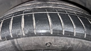 Used 2020 Mercedes-Benz C-Class C 200 Progressive Petrol Automatic tyres RIGHT FRONT TYRE TREAD VIEW
