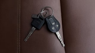 Used 2012 Nissan Sunny [2011-2014] XL Diesel Diesel Manual extra CAR KEY VIEW