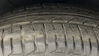 Used 2016 Hyundai Elite i20 [2014-2018] Magna 1.2 Petrol Manual tyres LEFT FRONT TYRE TREAD VIEW