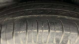 Used 2016 Hyundai Elite i20 [2014-2018] Magna 1.2 Petrol Manual tyres LEFT REAR TYRE TREAD VIEW