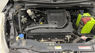 Used 2015 Maruti Suzuki Swift [2011-2017] VXi Petrol Manual engine ENGINE RIGHT SIDE VIEW