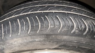 Used 2022 Honda Amaze 1.2 VX CVT i-VTEC Petrol Automatic tyres LEFT FRONT TYRE TREAD VIEW
