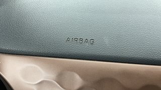 Used 2023 Hyundai Aura SX 1.2 CNG Petrol+cng Manual top_features Airbags
