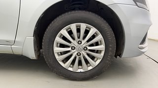 Used 2022 Maruti Suzuki Ciaz Zeta AT Petrol Petrol Automatic tyres RIGHT FRONT TYRE RIM VIEW