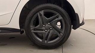 Used 2021 Hyundai New i20 Sportz 1.0 Turbo IMT Petrol Manual tyres LEFT REAR TYRE RIM VIEW