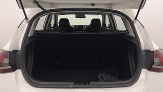Used 2021 Hyundai New i20 Sportz 1.0 Turbo IMT Petrol Manual interior DICKY INSIDE VIEW