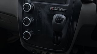 Used 2016 Mahindra KUV100 [2015-2017] K4+ 6 STR Petrol Manual interior GEAR  KNOB VIEW