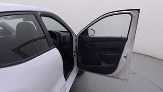 Used 2016 Renault Kwid [2017-2019] RXT 1.0 SCE Special Petrol Manual interior RIGHT FRONT DOOR OPEN VIEW