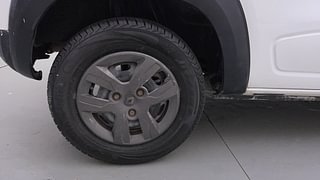 Used 2016 Renault Kwid [2017-2019] RXT 1.0 SCE Special Petrol Manual tyres RIGHT REAR TYRE RIM VIEW