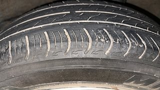Used 2022 Honda Amaze 1.2 VX CVT i-VTEC Petrol Automatic tyres LEFT REAR TYRE TREAD VIEW