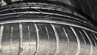 Used 2021 Hyundai New i20 Sportz 1.0 Turbo IMT Petrol Manual tyres RIGHT FRONT TYRE TREAD VIEW