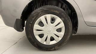 Used 2015 Maruti Suzuki Swift Dzire VXI Petrol Manual tyres RIGHT REAR TYRE RIM VIEW