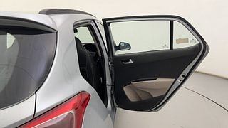 Used 2019 Hyundai Grand i10 [2017-2020] Sportz 1.2 Kappa VTVT CNG (Outside Fitted) Petrol+cng Manual interior RIGHT REAR DOOR OPEN VIEW