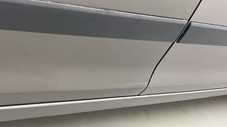 Used 2015 Maruti Suzuki Swift Dzire VXI Petrol Manual dents MINOR SCRATCH