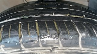 Used 2023 Hyundai Aura SX 1.2 CNG Petrol+cng Manual tyres RIGHT FRONT TYRE TREAD VIEW
