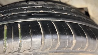 Used 2021 Hyundai New i20 Sportz 1.0 Turbo IMT Petrol Manual tyres RIGHT REAR TYRE TREAD VIEW