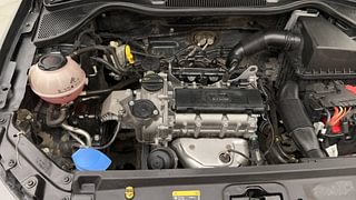 Used 2018 Volkswagen Ameo [2016-2020] Highline1.2L Plus (P) Petrol Manual engine ENGINE RIGHT SIDE VIEW